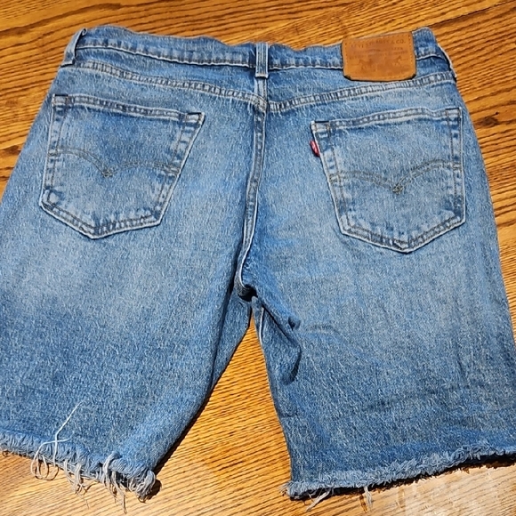New 34 Levi's Premium Blue Retro Denim Cutoff 511 Shorts - Picture 1 of 1